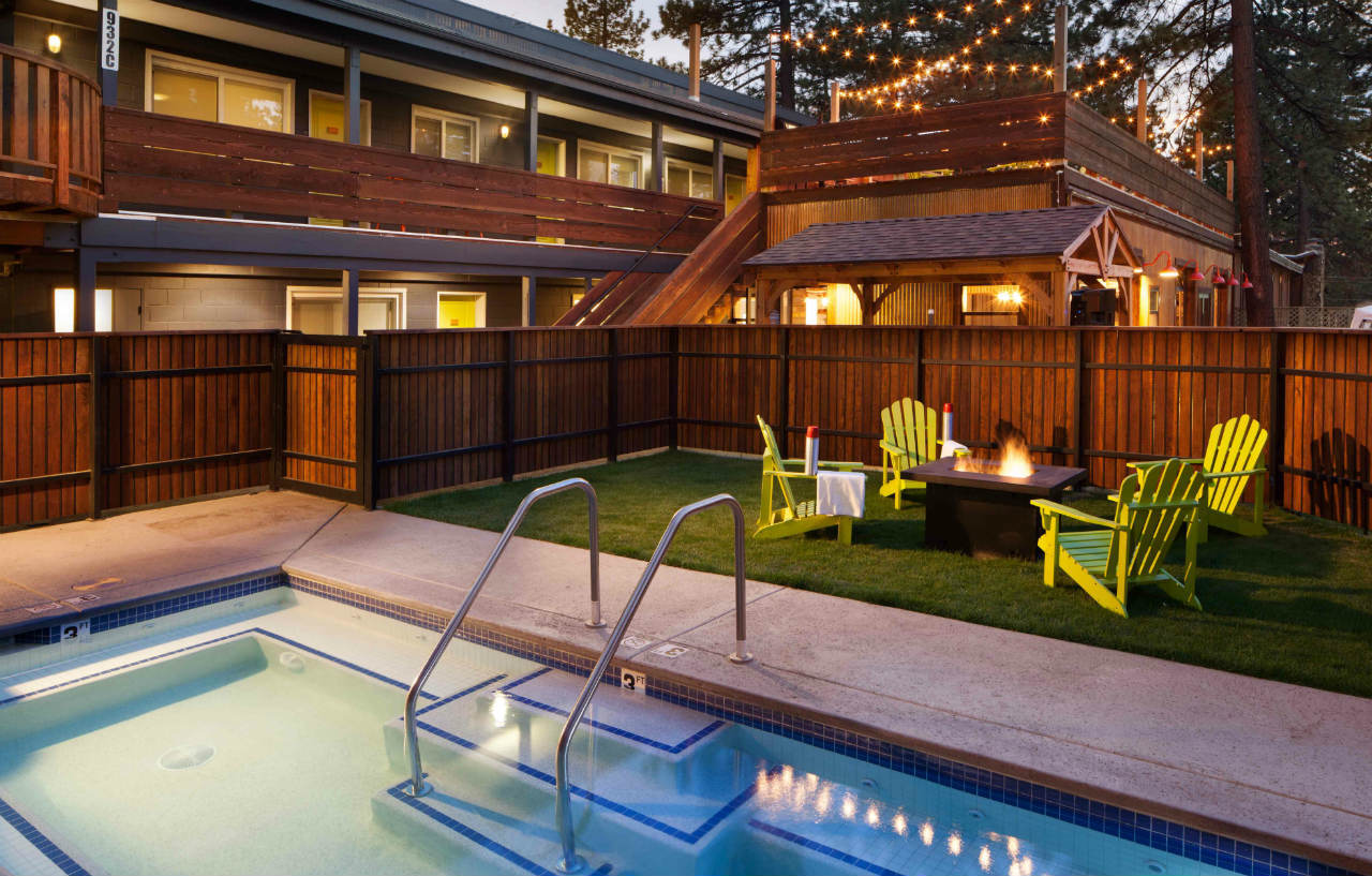 Basecamp Tahoe South เซาท์เลคทาโฮ ภายนอก รูปภาพ